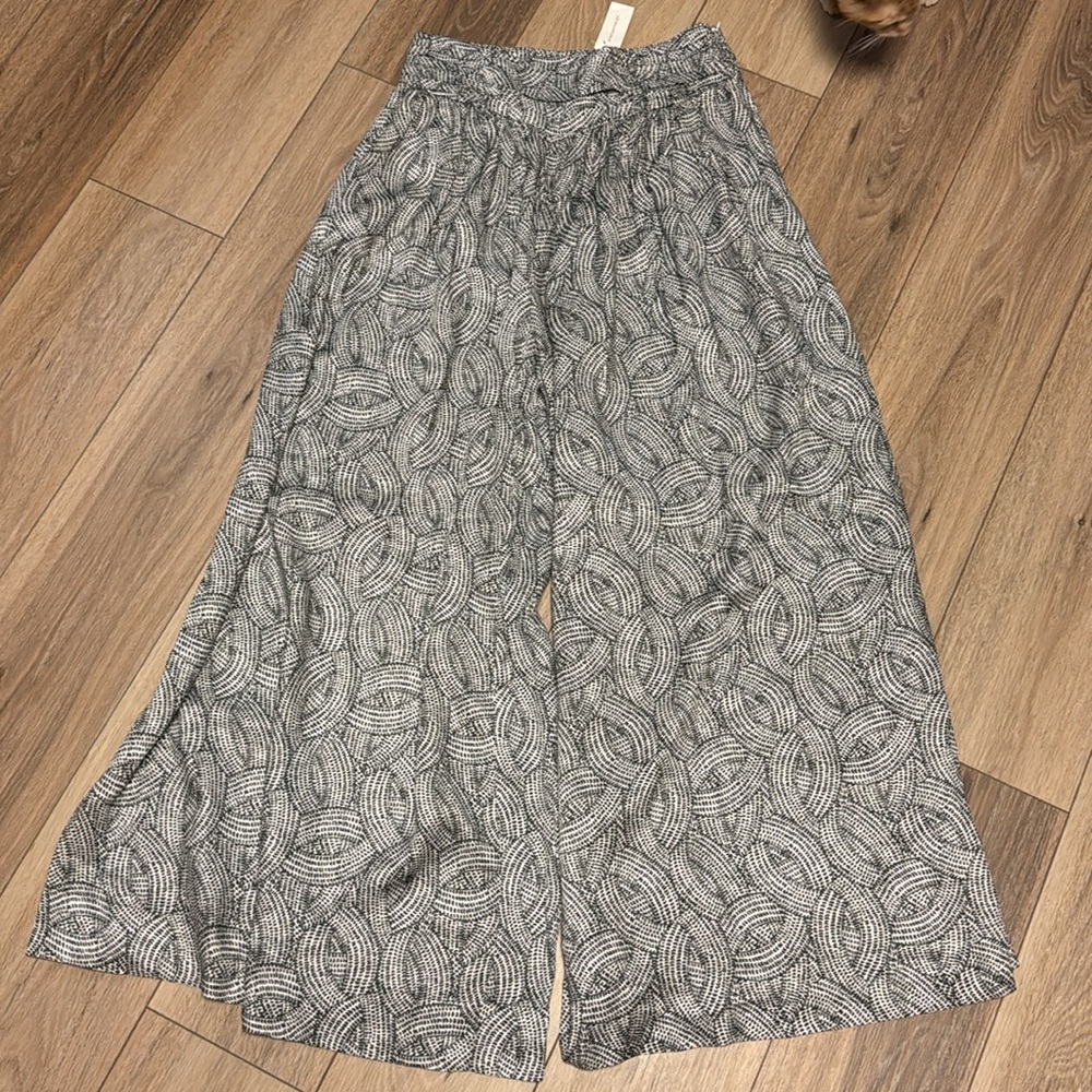 Anthropologie Monochrome Patterned Wide Leg Pants